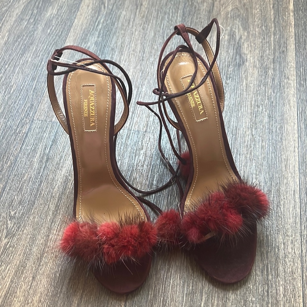 AQUAZZURA Suede Pom-Pom Embellishments Sandals